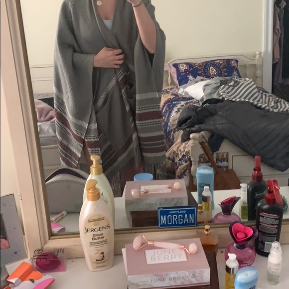 one size fits all cardigan - Picture 2 of 2